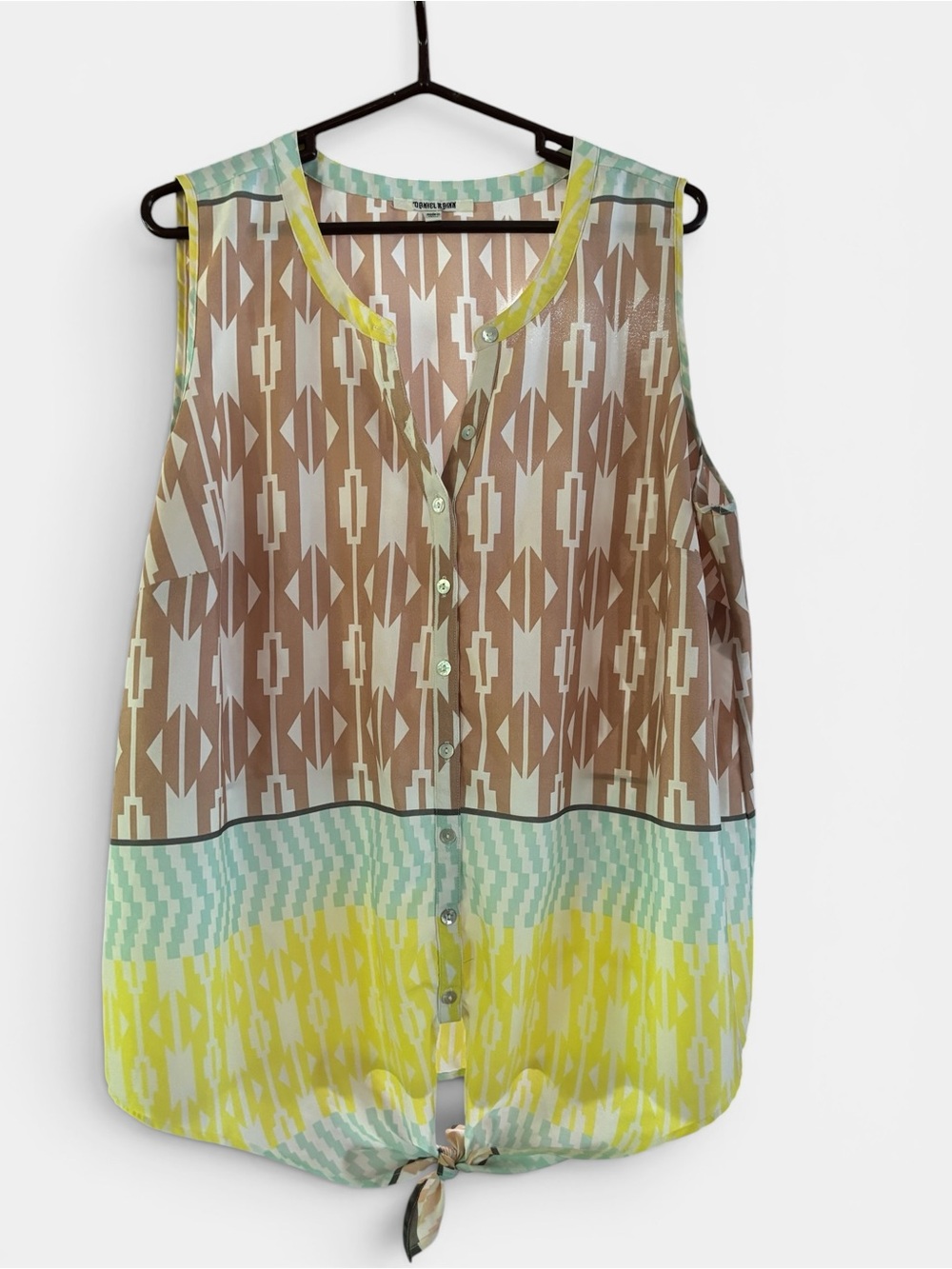 Daniel Rainn Aztec Beachy Sleeveless Button Down V-Neck Tunic Top Size 2X